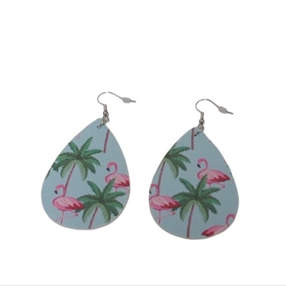 NWT Flamingo Oval Drop Down Dangle Blue Pink Green Earrings